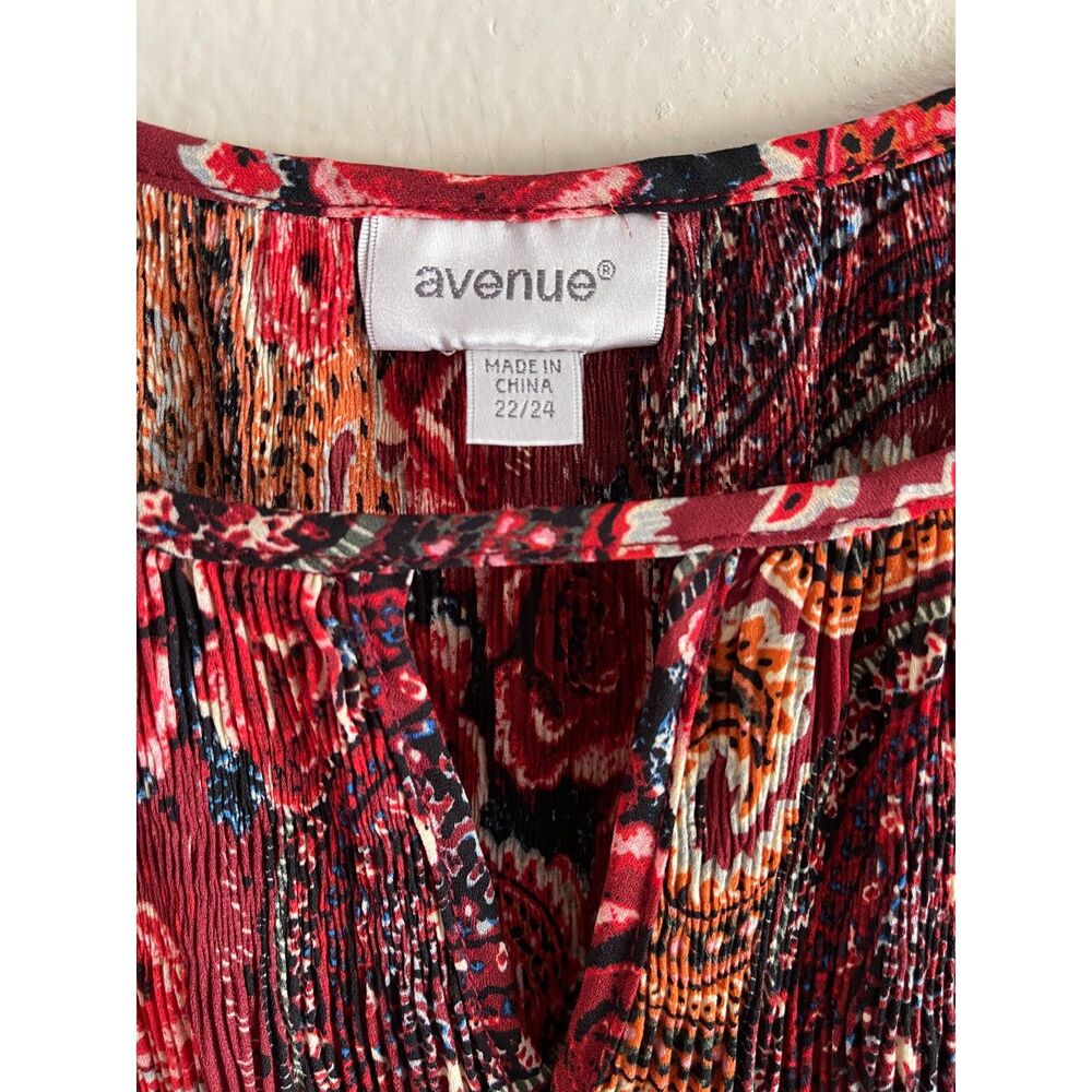 Avenue Red Colorful Boho Top Plus Size 22 24 Pleated Paisley Bell Sleeves - Picture 9 of 10